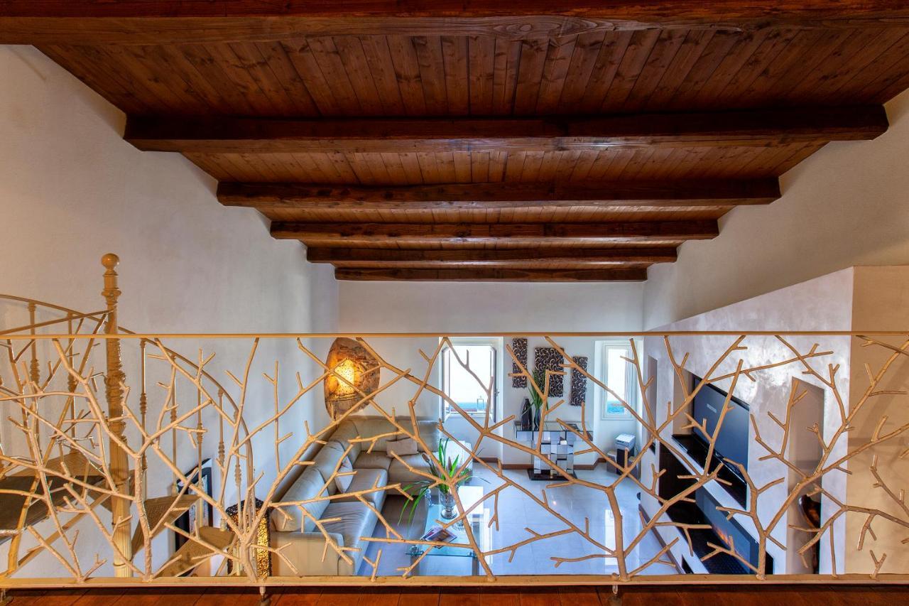 Апартаменты Sardinia Re - Cavour Loft Sea View Альгеро Экстерьер фото