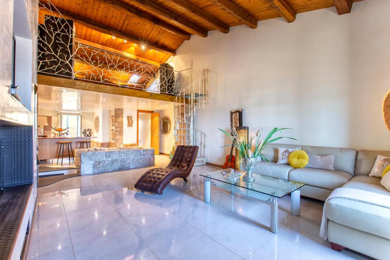 Апартаменты Sardinia Re - Cavour Loft Sea View Альгеро Экстерьер фото